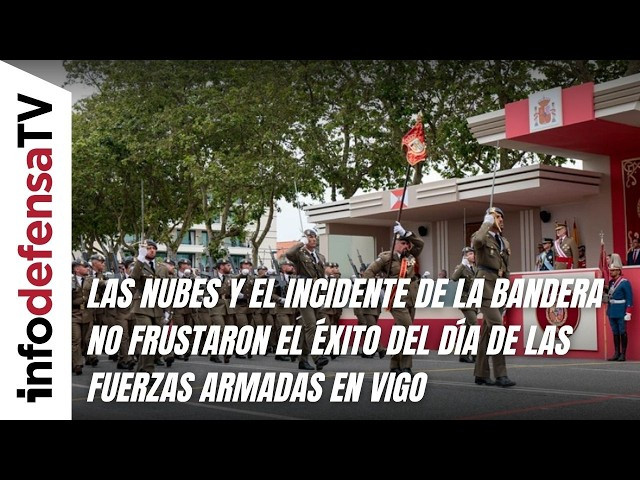 Las nubes y el incidente de la bandera no frustaron el éxito del Día de las Fuerzas Armadas en Vigo